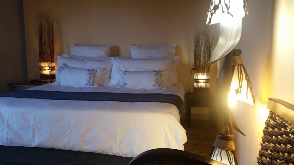 African Phoenix Guest Lodge Johannesburg Dış mekan fotoğraf